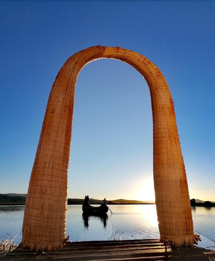 פונו Uros Waliski Lodge מראה חיצוני תמונה