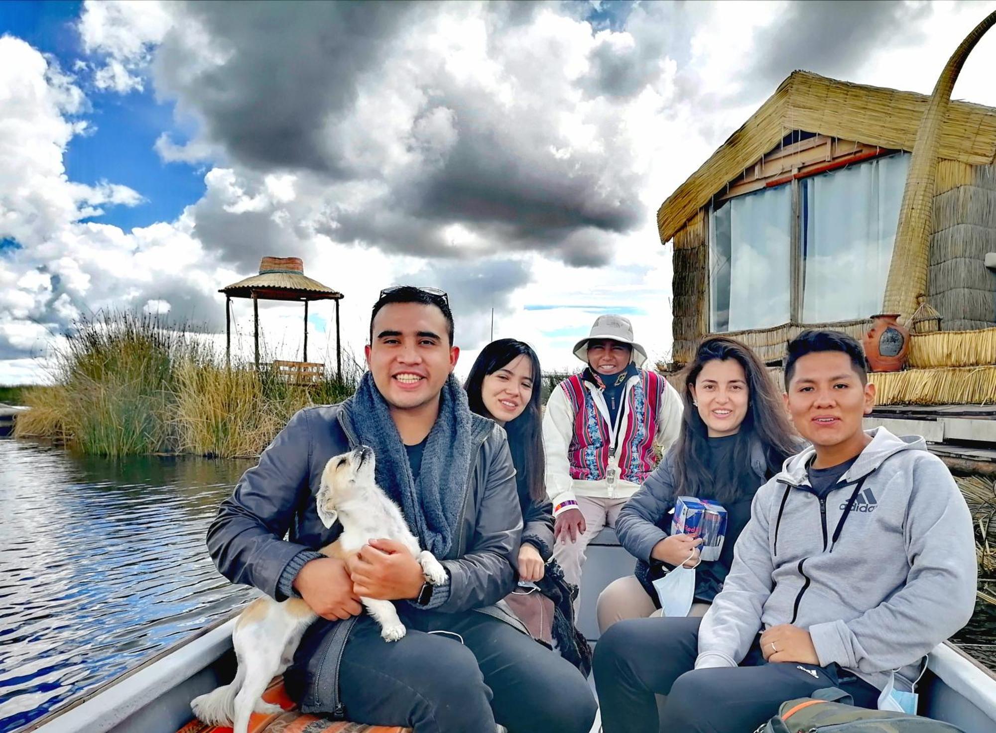 פונו Uros Waliski Lodge חדר תמונה