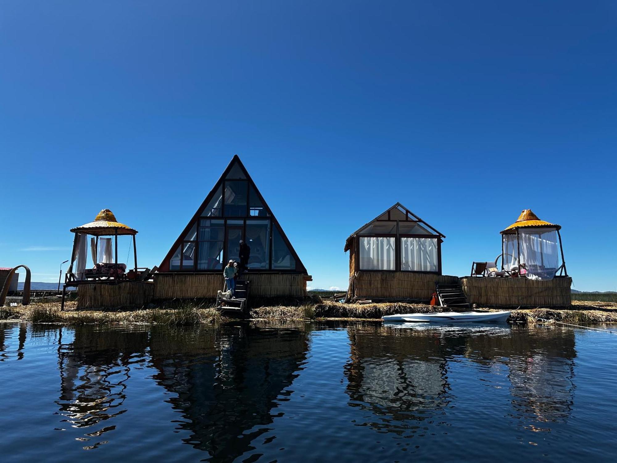 פונו Uros Waliski Lodge מראה חיצוני תמונה