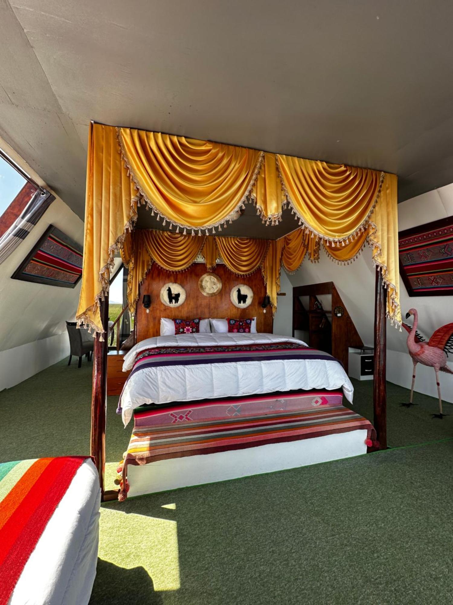 פונו Uros Waliski Lodge מראה חיצוני תמונה