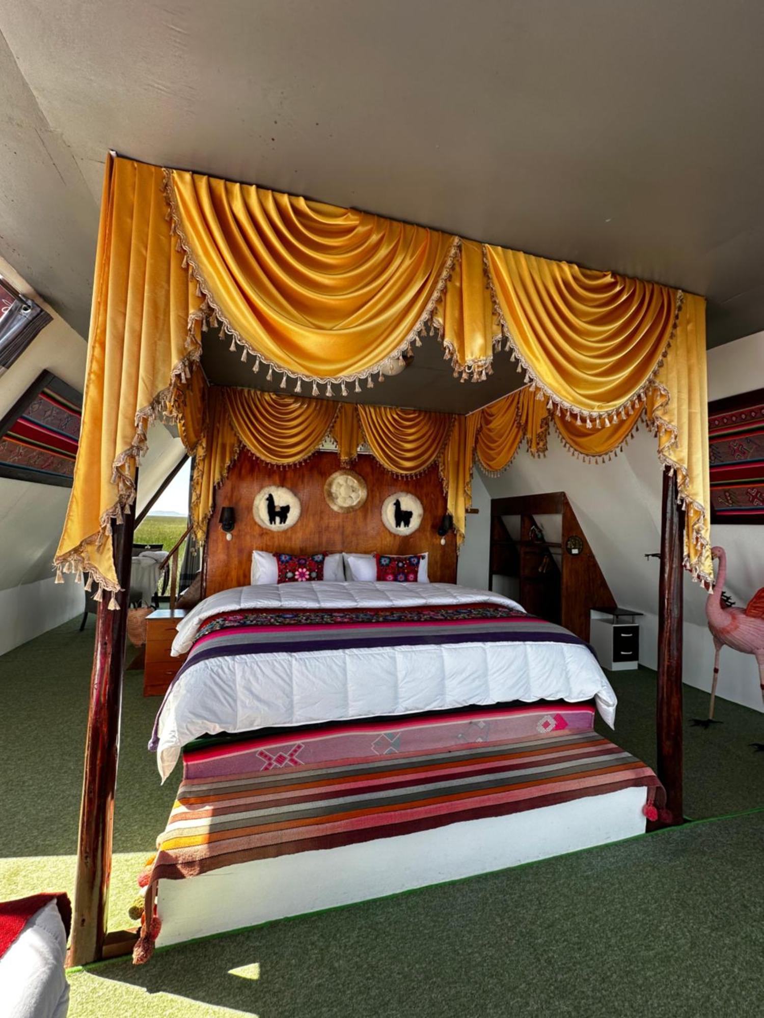 פונו Uros Waliski Lodge מראה חיצוני תמונה