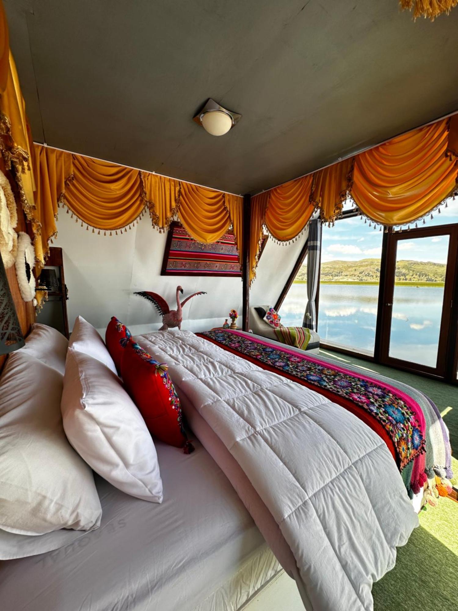 פונו Uros Waliski Lodge מראה חיצוני תמונה