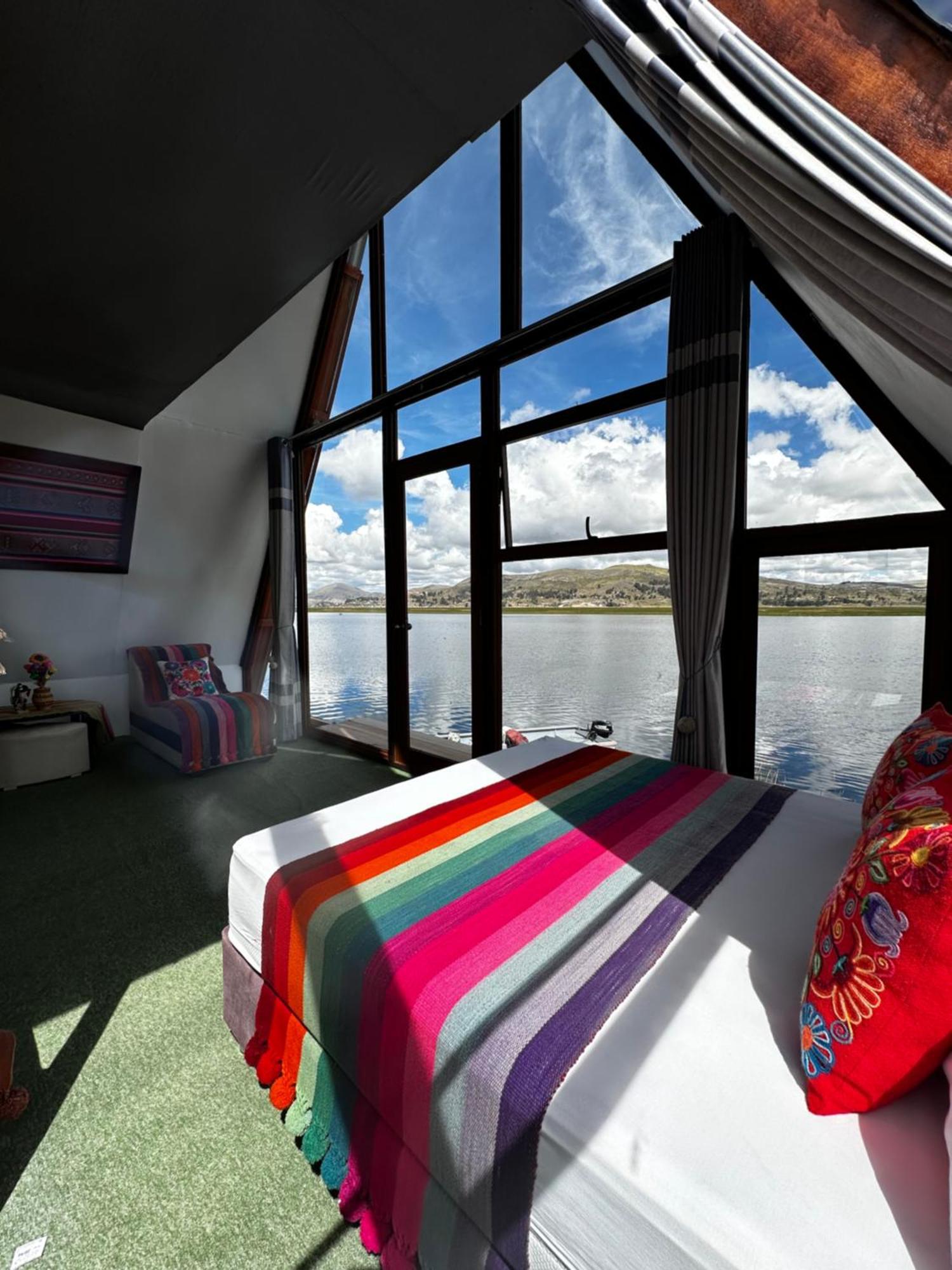 פונו Uros Waliski Lodge מראה חיצוני תמונה