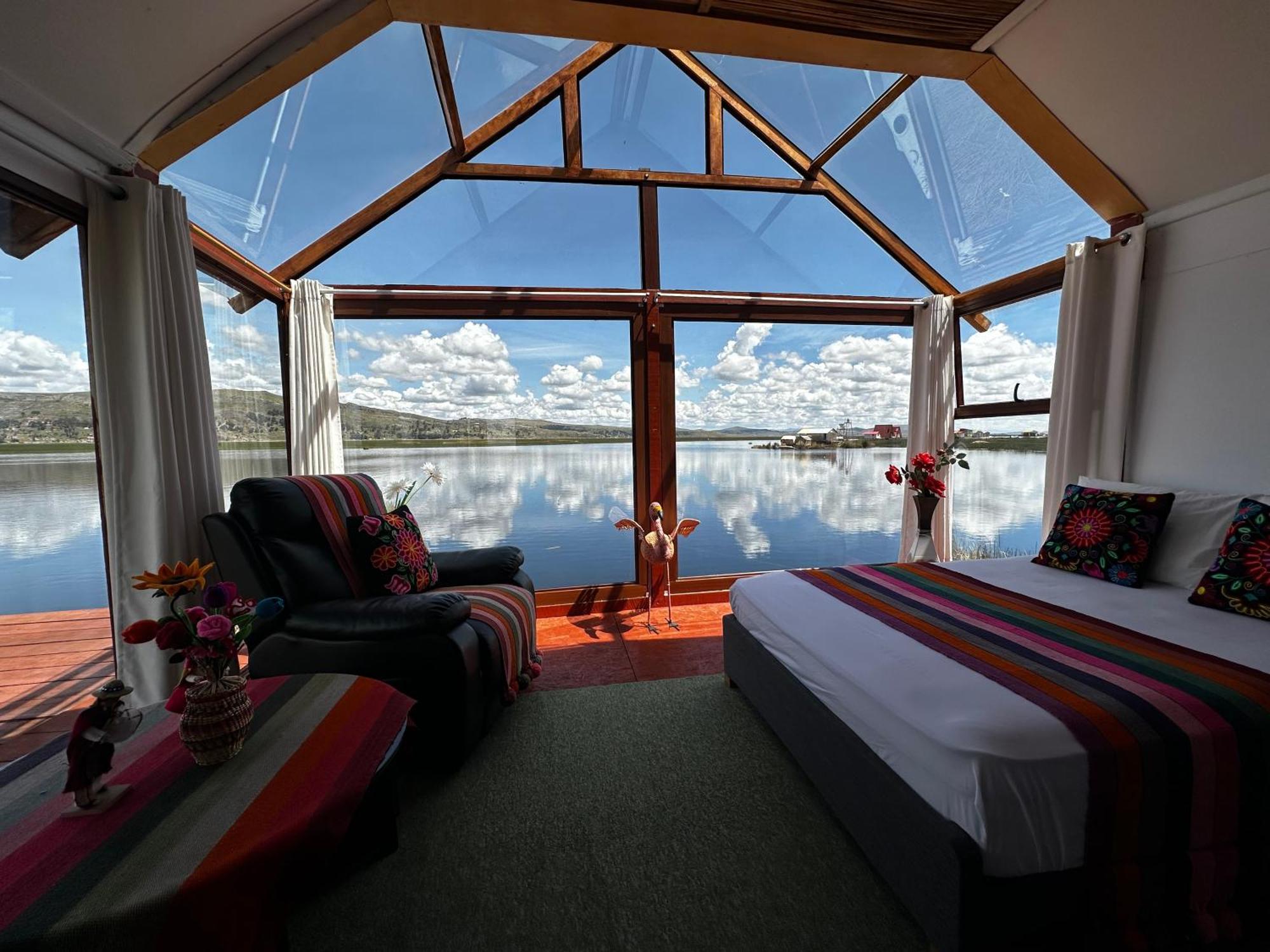 פונו Uros Waliski Lodge מראה חיצוני תמונה