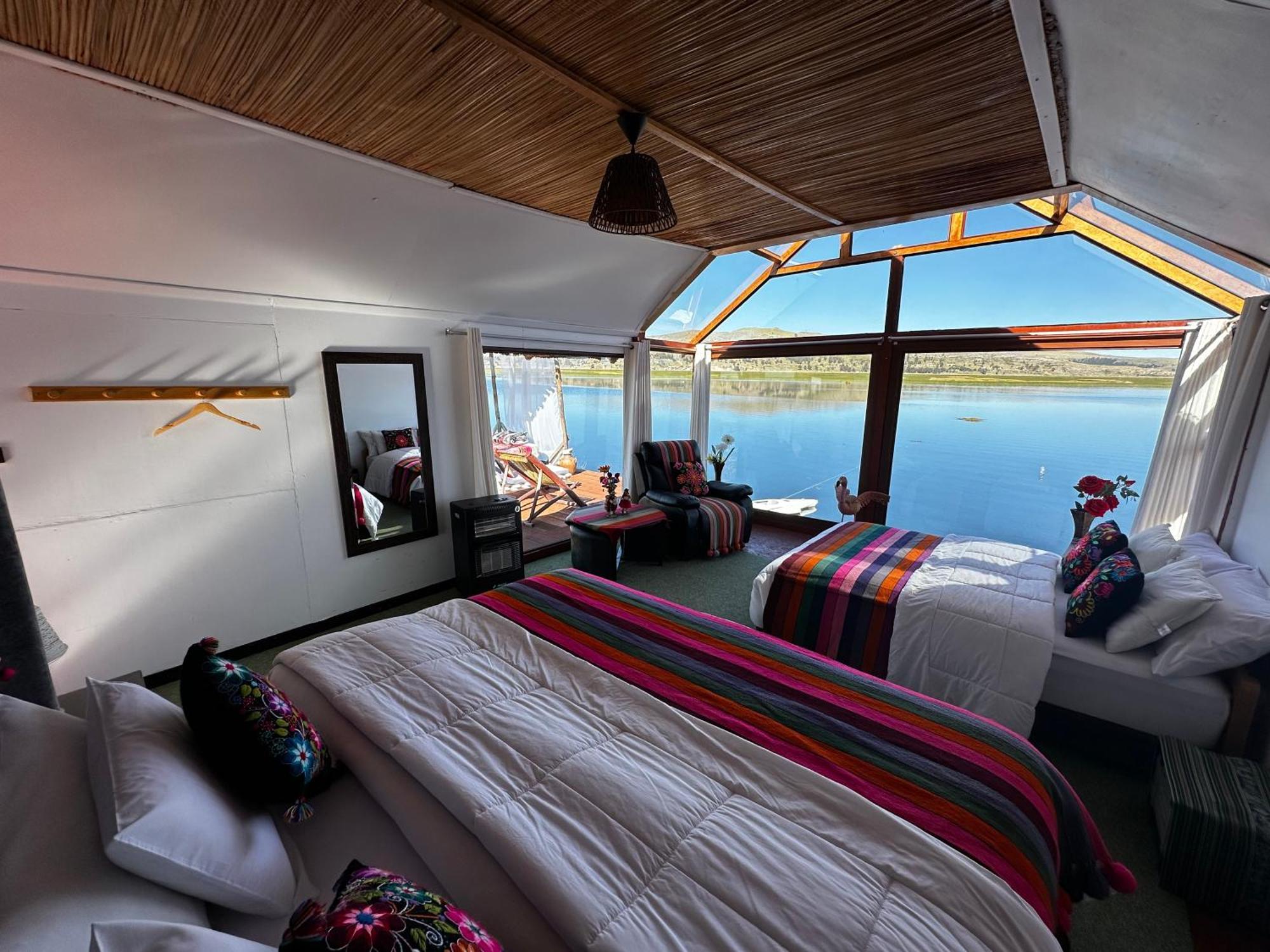 פונו Uros Waliski Lodge מראה חיצוני תמונה