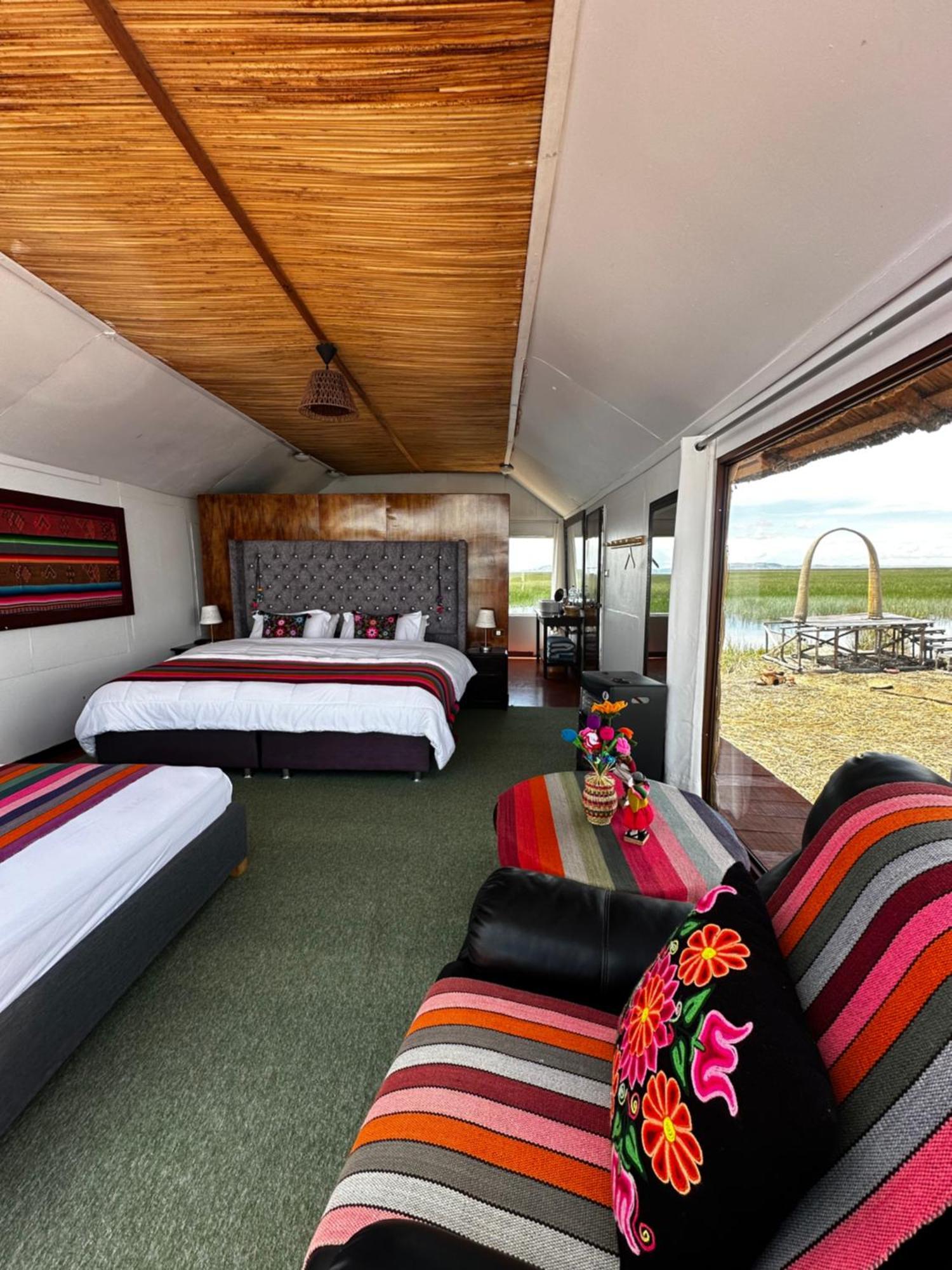 פונו Uros Waliski Lodge מראה חיצוני תמונה